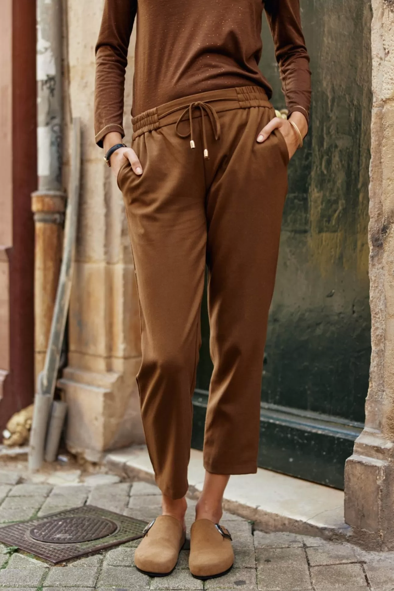 LA PETITE ÉTOILE Pantalon Karama Tabac Best