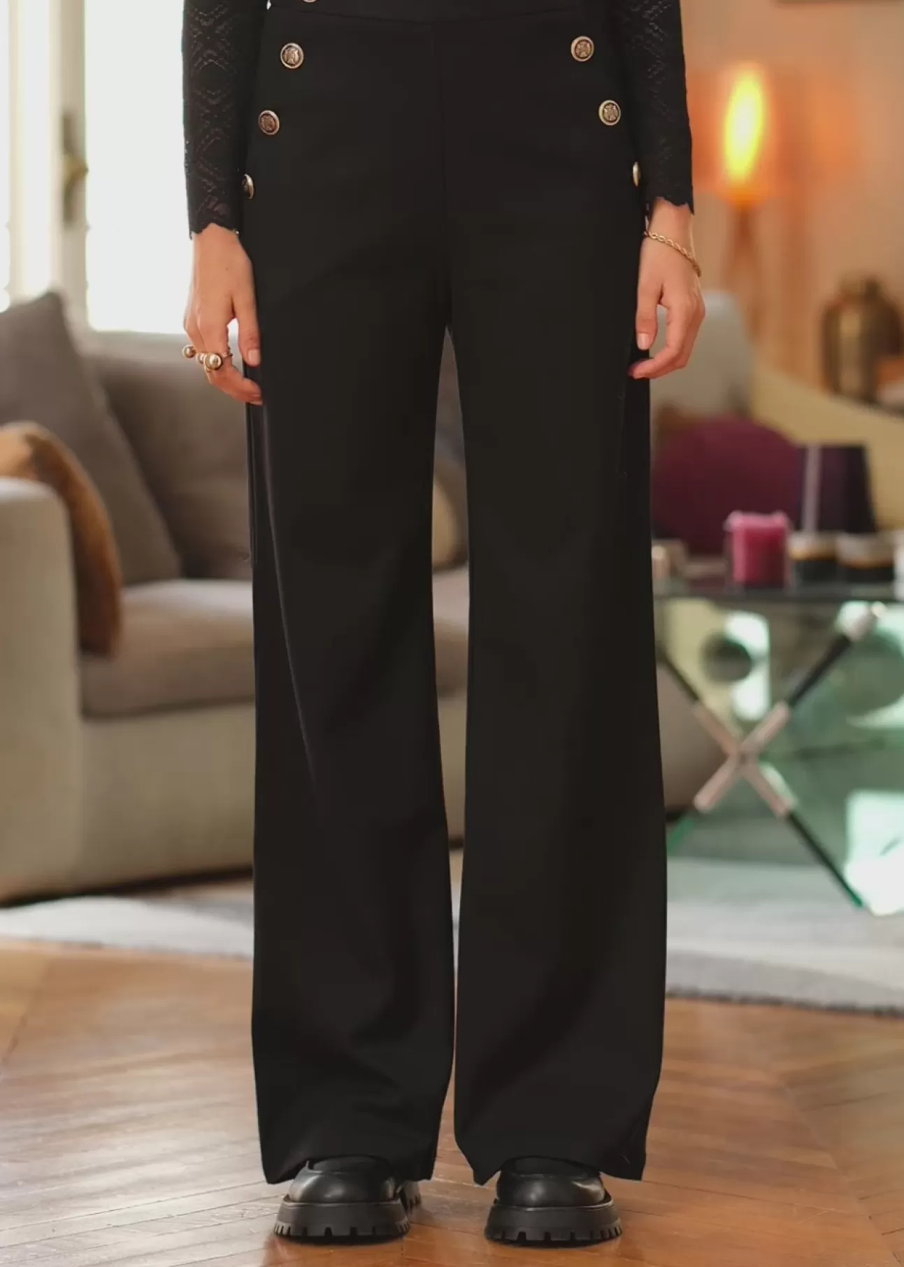 LA PETITE ÉTOILE Pants Cady Noir Store